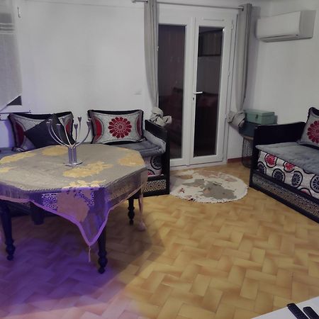 Maison En Rez-De Chaussee Pres Du Centre Ville D'Arles Pokoj fotografie